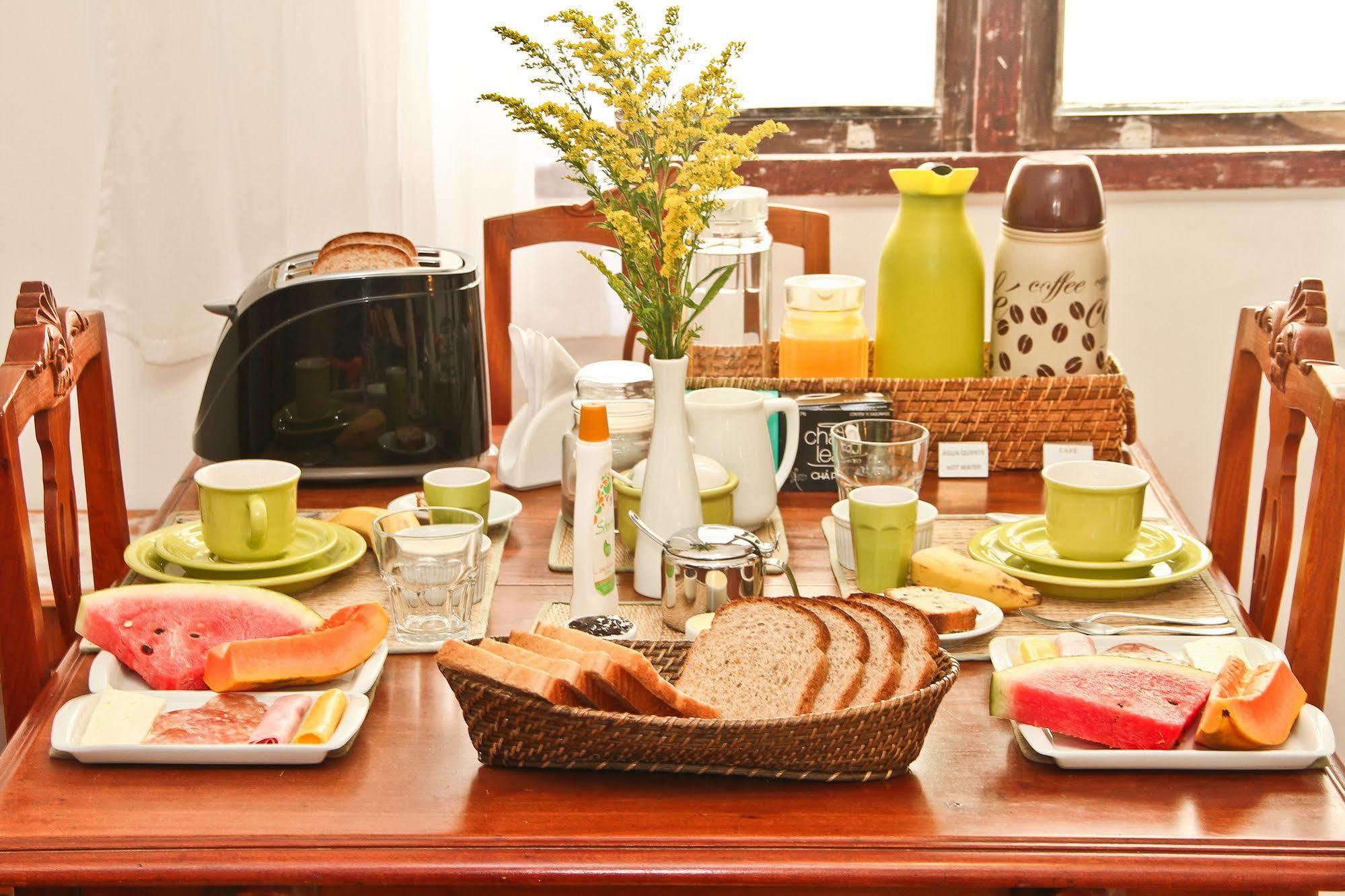 Bed & Breakfast Leblon 2*